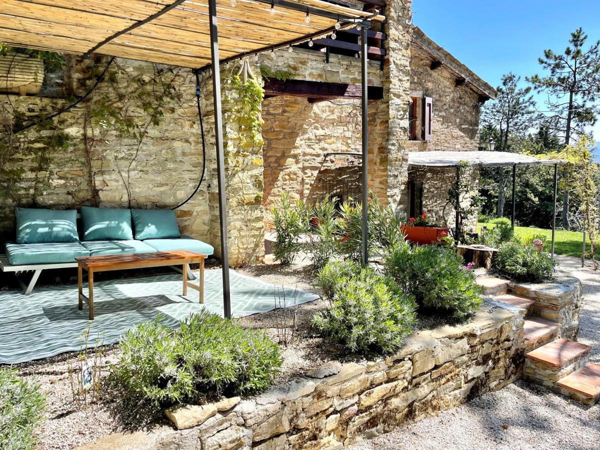 La Panoramica Gubbio - Maison De Charme - Casette E Appartamenti Self Catering Per Vacanze Meravigliose! Εξωτερικό φωτογραφία