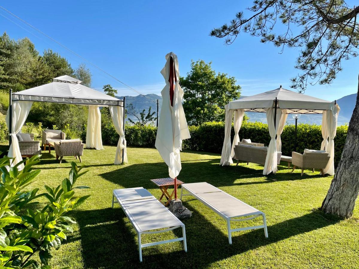 La Panoramica Gubbio - Maison De Charme - Casette E Appartamenti Self Catering Per Vacanze Meravigliose! Εξωτερικό φωτογραφία